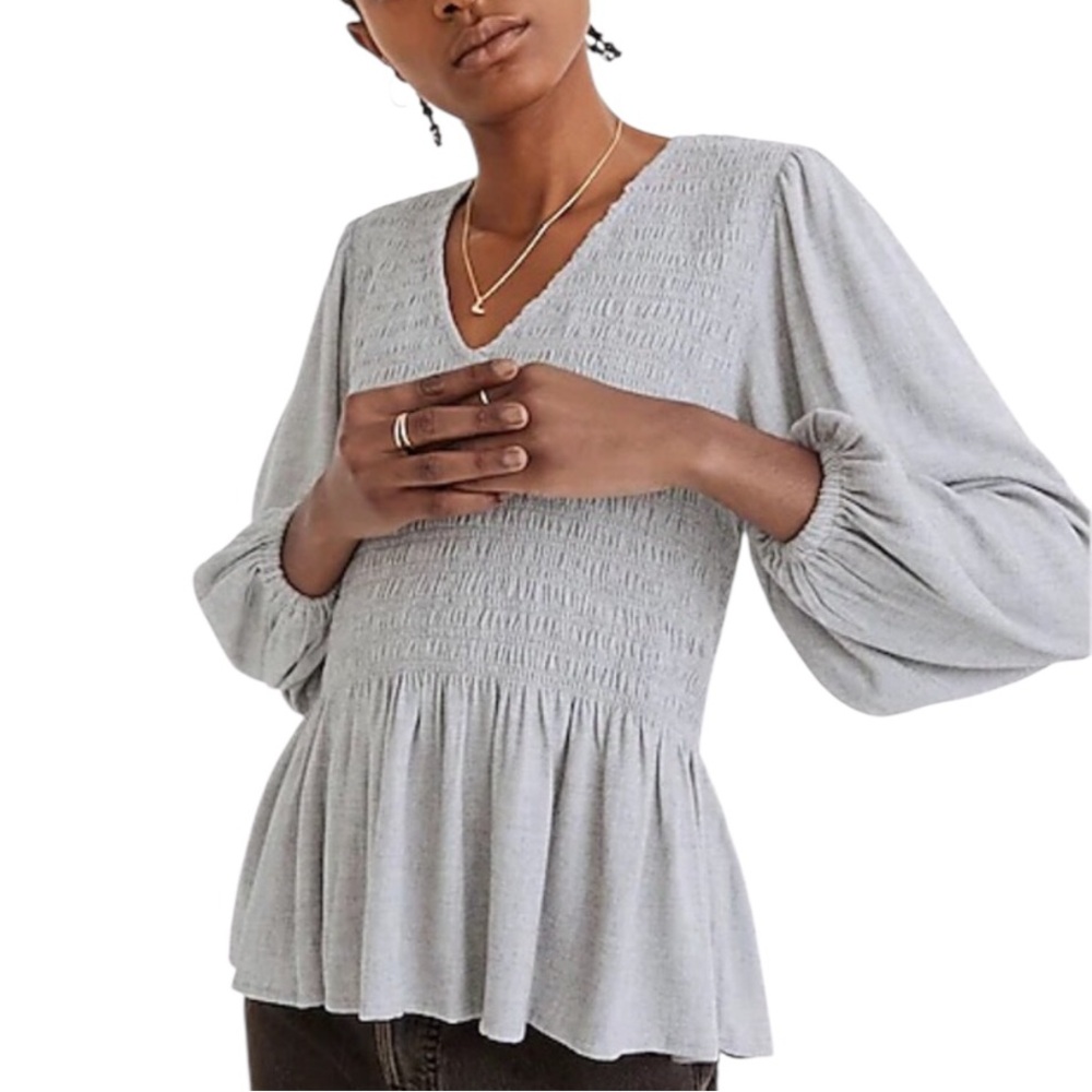 MADEWELL NWT Gray Lucie V-Neck Smocked Peplum Wool Gauze Top Blouse Size Medium
